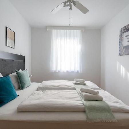 1Br Haven With Swift City Access By Hm Wien Ngoại thất bức ảnh
