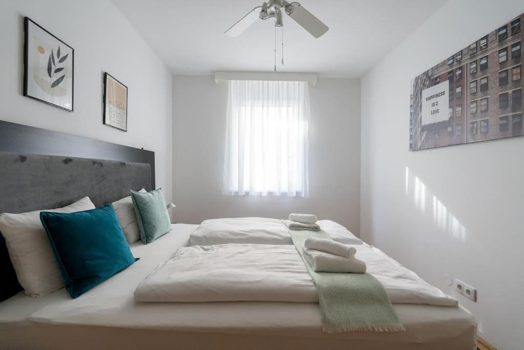 1Br Haven With Swift City Access By Hm Wien Ngoại thất bức ảnh